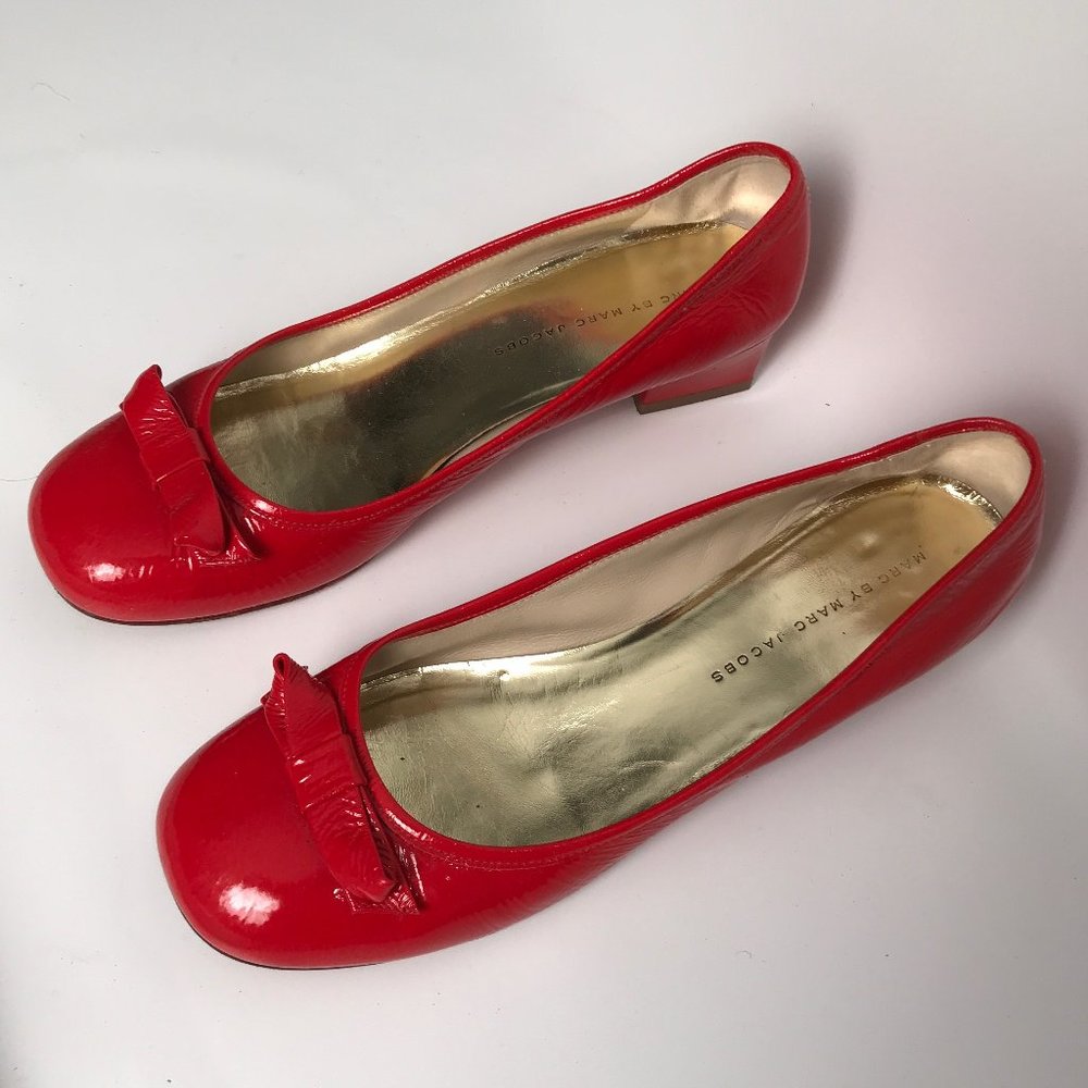 Marc by Marc Jacobs Red Patent Leather shoes